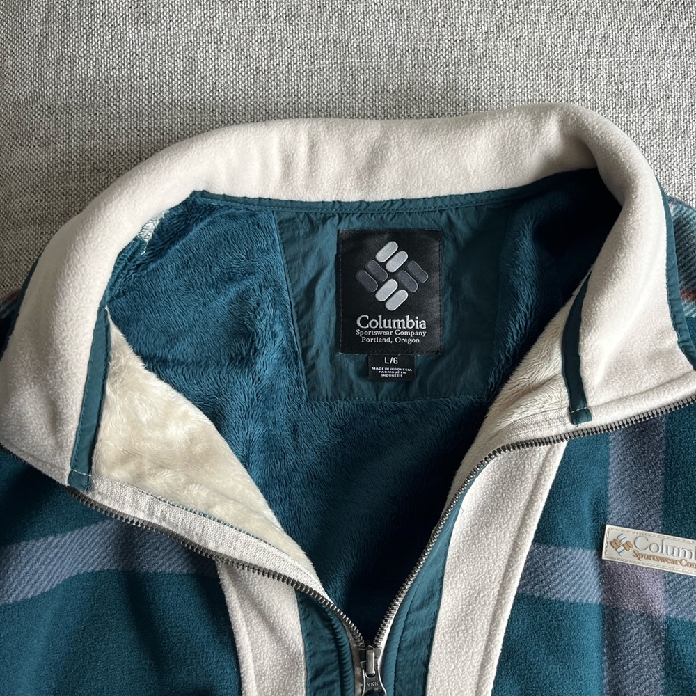 Columbia Plaid Fleece Jacket - Picture 6 of 6